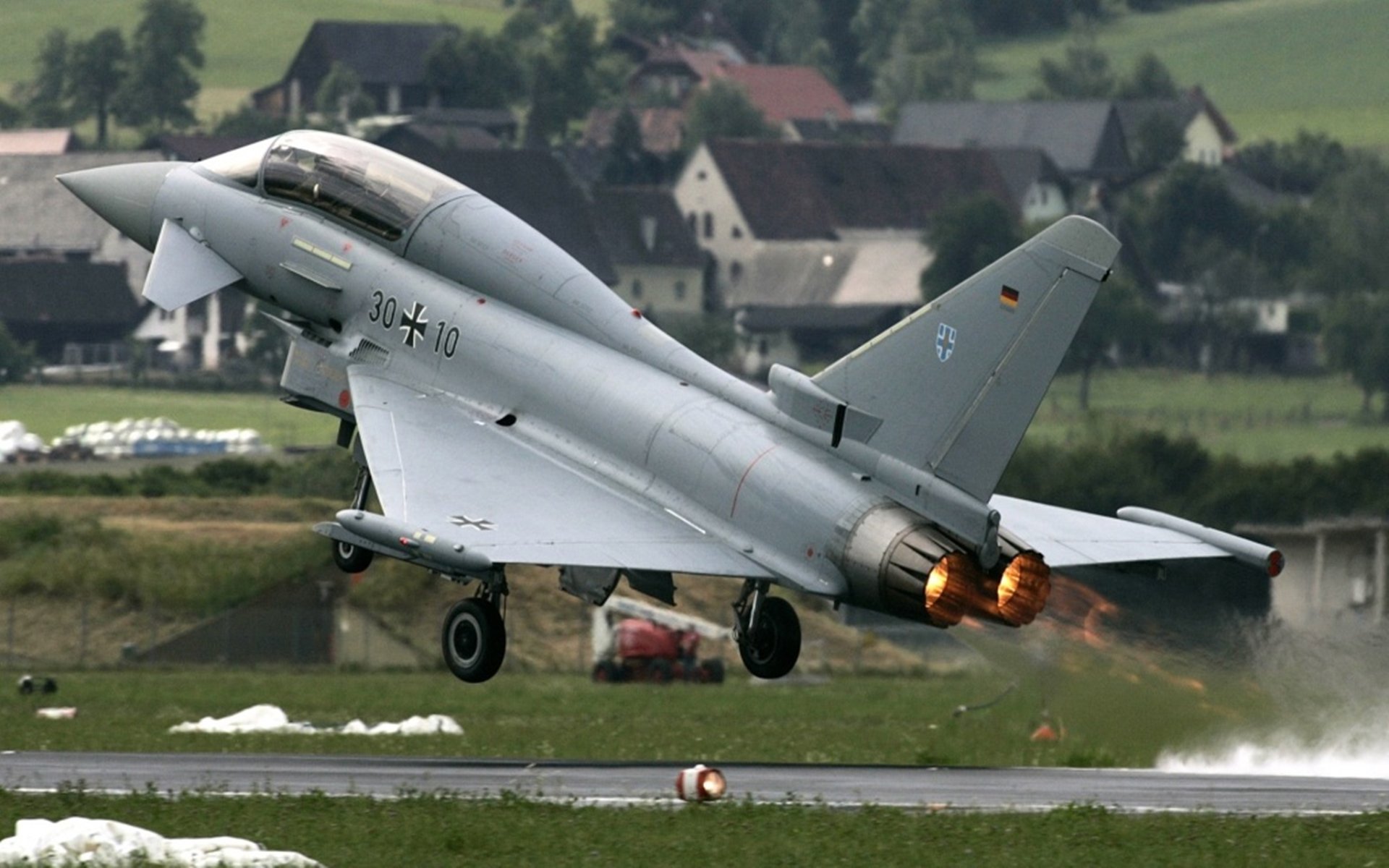 铁火淬炼之夜，萨格勒布迪纳摩如何用东欧焰火焚毁亚特兰大神话